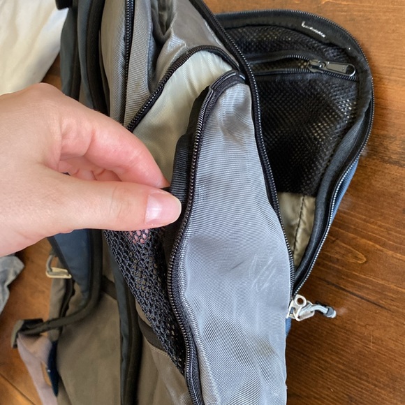 REI Backpack - Picture 6 of 9